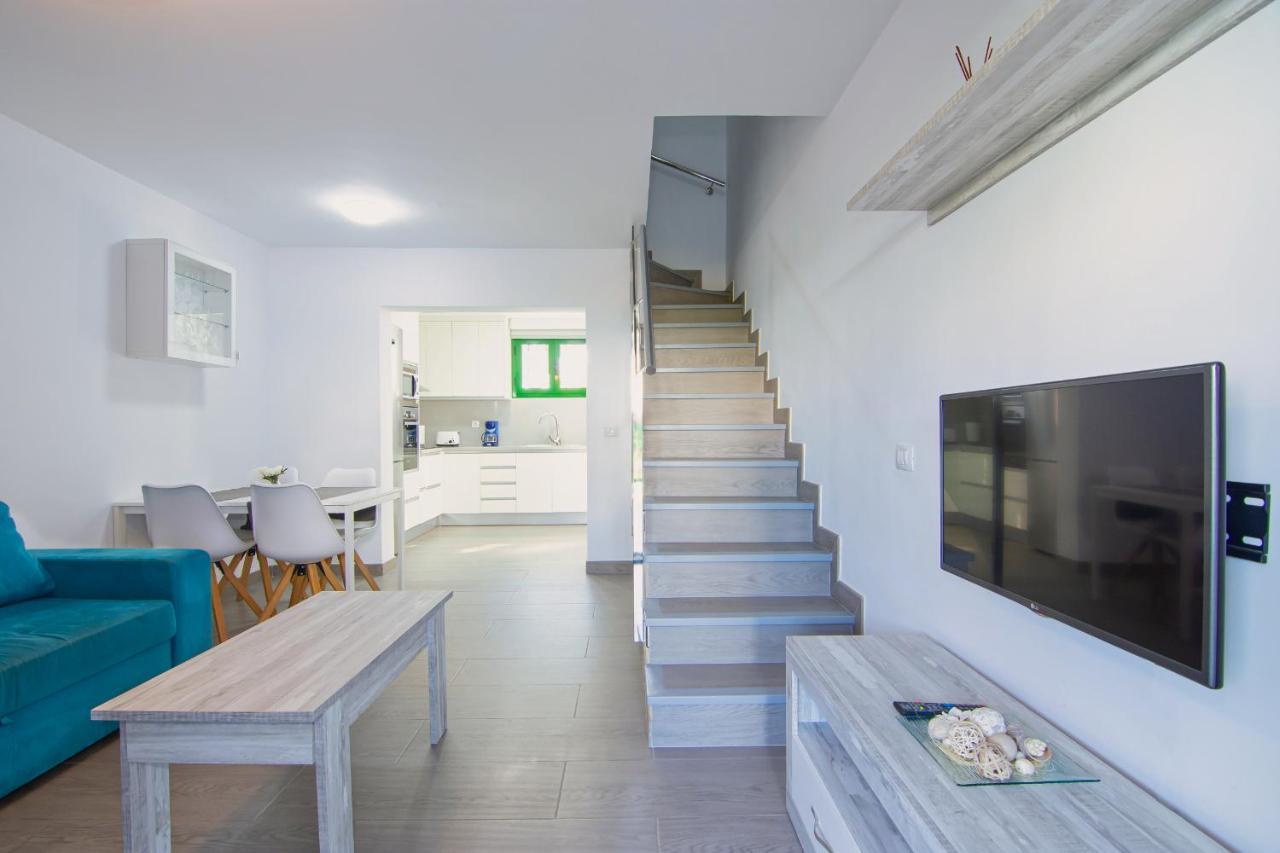 Bungalow Parque Gaviota 4 By Homestaygrancanaria Maspalomas  Bagian luar foto